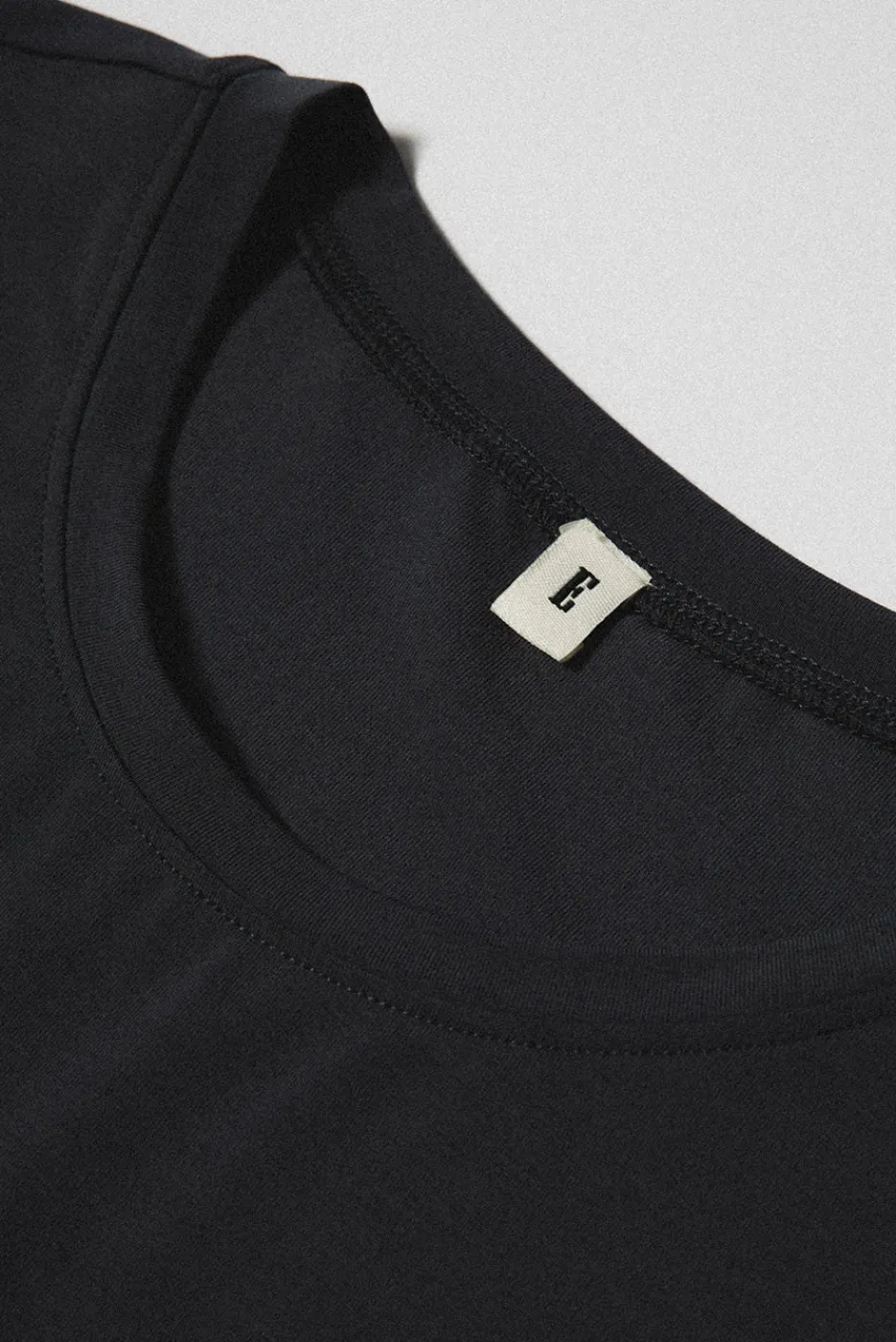 Elwood Clothing SHORT SLEEVE TORSO TEE