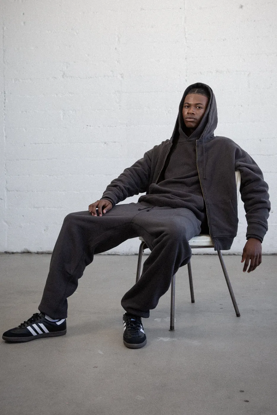 Elwood Clothing CORE ZIP HOODIE